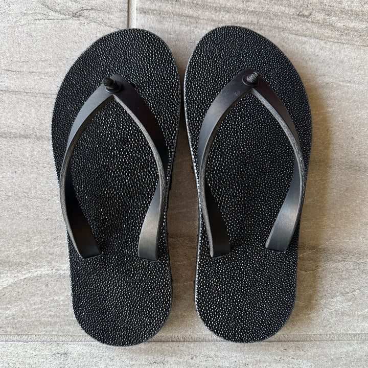 Women's 5 Black Pearl Stingray RTS