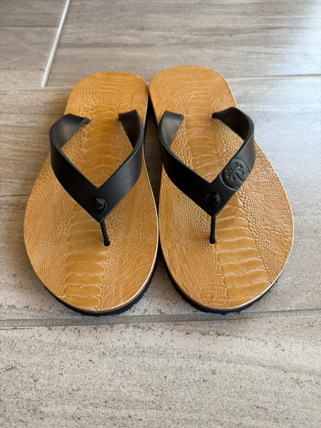 Men's 10 Ostrich RTS