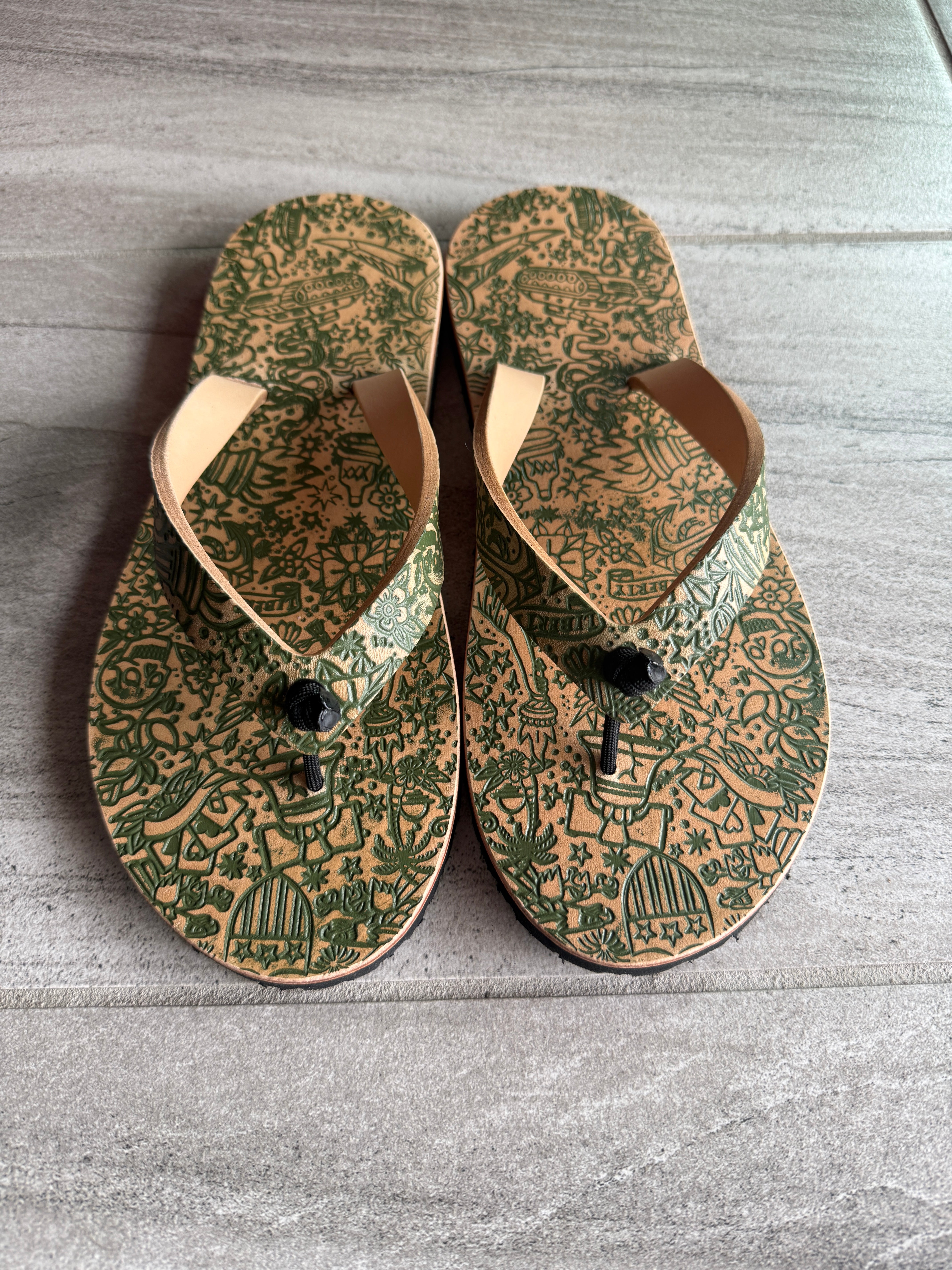 OD Green Toehold Freedom Flops flip-flops for women with matching straps, casual summer footwear.